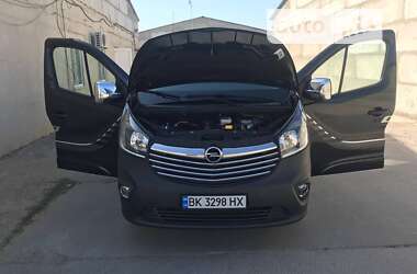 Мінівен Opel Vivaro 2017 в Одесі