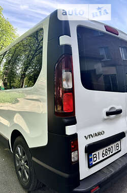 Минивэн Opel Vivaro 2015 в Полтаве