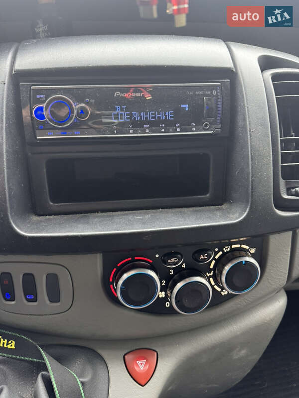 Грузопассажирский фургон Opel Vivaro 2007 в Хмельницком фото 6 Грузопассажирский фургон Opel Vivaro 2007 в Хмельницком