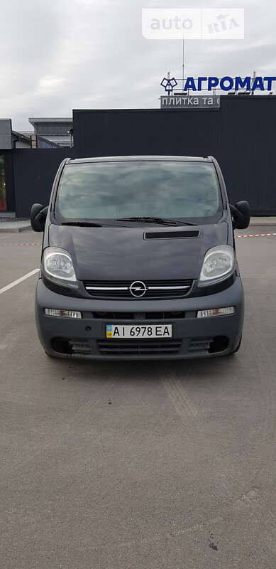 Opel Vivaro 2006