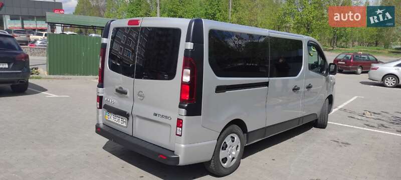 Минивэн Opel Vivaro 2018 в Хмельницком
