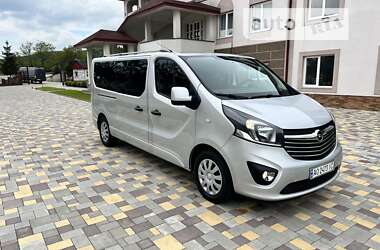 Минивэн Opel Vivaro 2015 в Виноградове