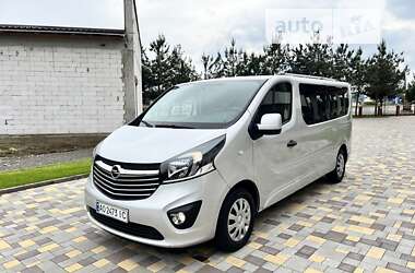 Минивэн Opel Vivaro 2015 в Виноградове