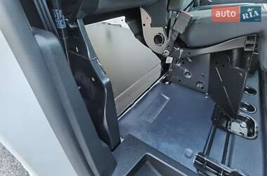 Грузовой фургон Opel Vivaro 2020 в 