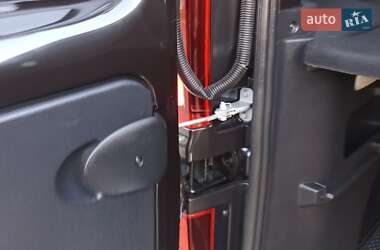 Мінівен Opel Vivaro 2018 в 