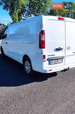 Грузовой фургон Opel Vivaro 2015 в 