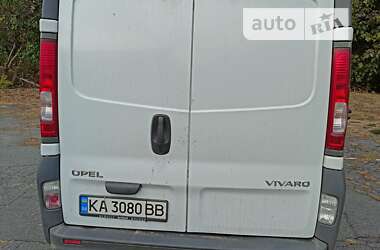 Грузовой фургон Opel Vivaro 2012 в Чигирине