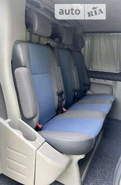 Минивэн Opel Vivaro 2013 в Коростене