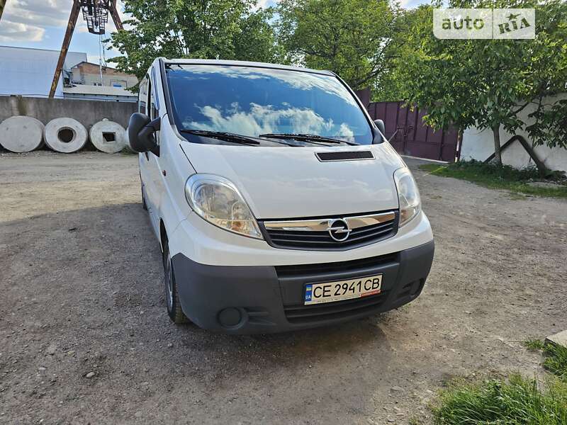 Opel Vivaro 2012 Opel Vivaro 2012