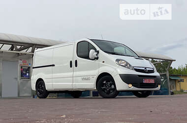 Мінівен Opel Vivaro 2014 в Рівному