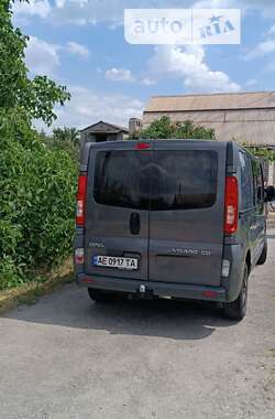 Вантажний фургон Opel Vivaro 2013 в Кривому Розі