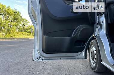 Вантажний фургон Opel Vivaro 2019 в Ковелі