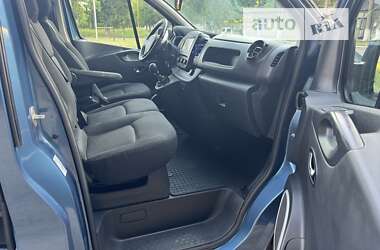 Грузовой фургон Opel Vivaro 2017 в Стрые