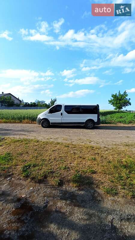 Минивэн Opel Vivaro 2004 в Черновцах фото 3 Минивэн Opel Vivaro 2004 в Черновцах