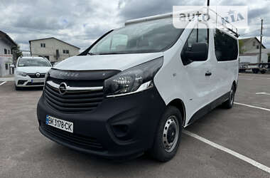 Opel Vivaro 2015