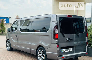 Мінівен Opel Vivaro 2014 в Мукачевому