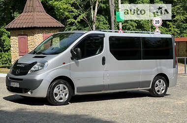 Opel Vivaro 2013