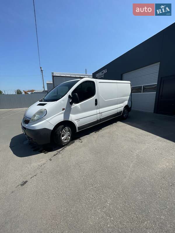 Opel Vivaro 2012