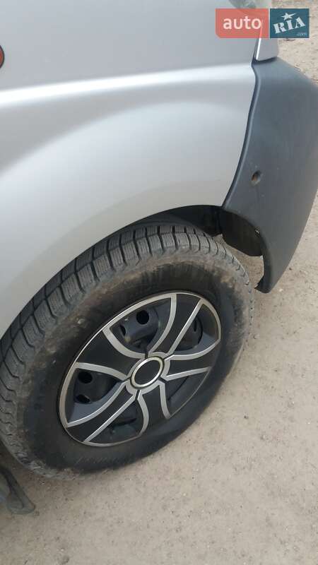 Минивэн Opel Vivaro 2003 в Виннице