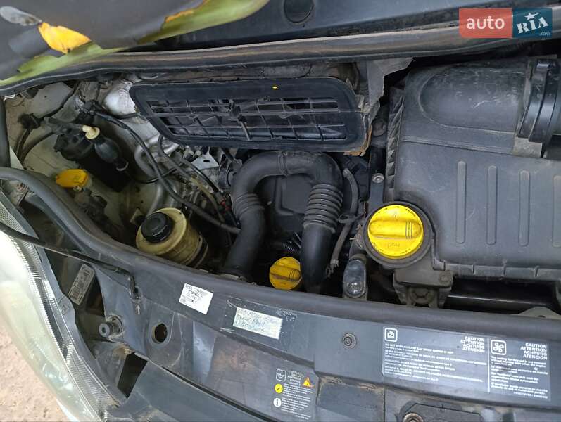 Минивэн Opel Vivaro 2009 в Харькове фото 9 Минивэн Opel Vivaro 2009 в Харькове