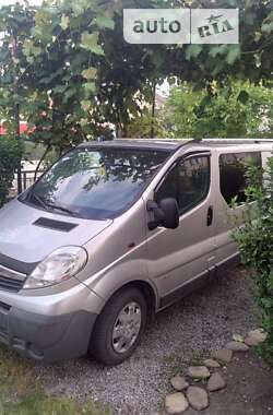 Мінівен Opel Vivaro 2010 в Львові