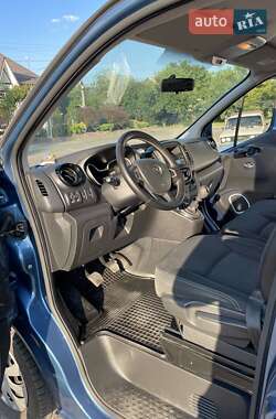 Минивэн Opel Vivaro 2017 в 