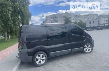 Минивэн Opel Vivaro 2004 в Луцке