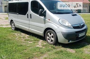 Opel Vivaro 2012