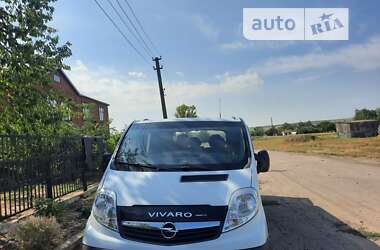 Минивэн Opel Vivaro 2012 в Покрове