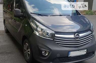 Opel Vivaro 2015