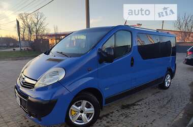 Opel Vivaro 2011