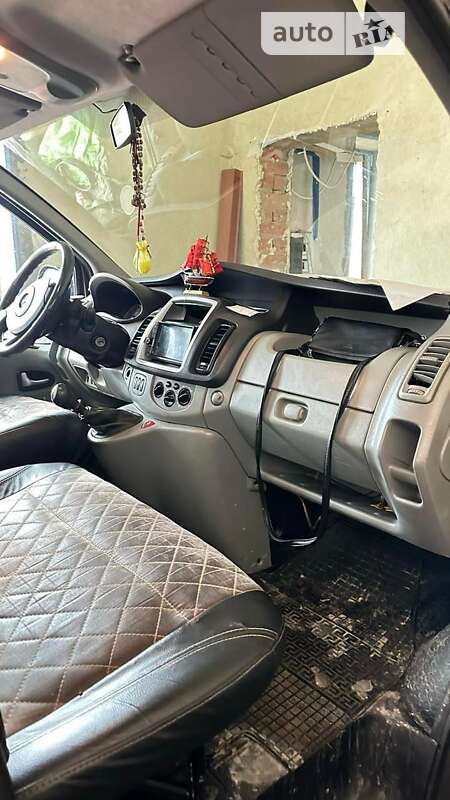 Opel Vivaro 2014