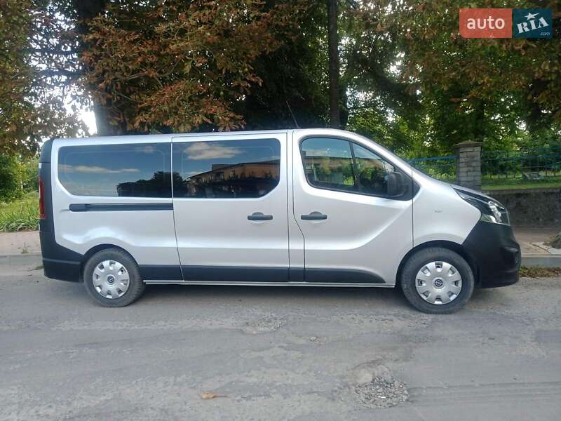 Мінівен Opel Vivaro 2018 в Тернополі