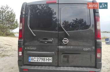 Мінівен Opel Vivaro 2015 в Львові