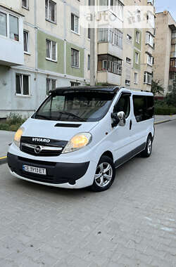 Минивэн Opel Vivaro 2008 в Черновцах