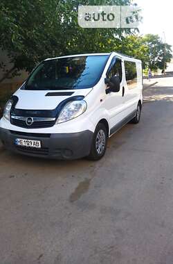 Минивэн Opel Vivaro 2011 в Южноукраинске