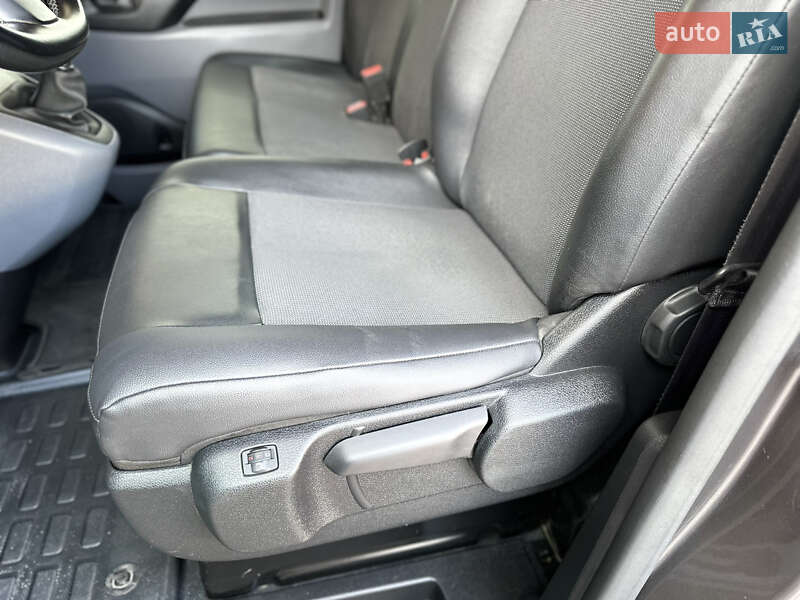 Грузовой фургон Opel Vivaro 2020 в Бердичеве