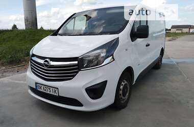 Грузовой фургон Opel Vivaro 2016 в Радивилове