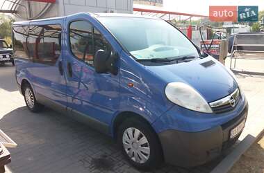 Opel Vivaro 2011