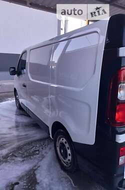 Грузовой фургон Opel Vivaro 2015 в Белой Церкви