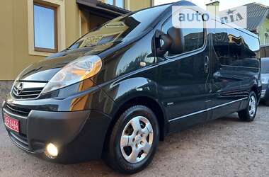 Мінівен Opel Vivaro 2014 в Львові