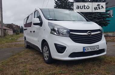 Мінівен Opel Vivaro 2016 в Любомлі