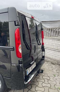 Минивэн Opel Vivaro 2007 в Черновцах