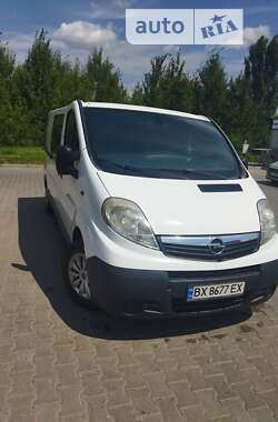 Вантажопасажирський фургон Opel Vivaro 2014 в Хмельницькому