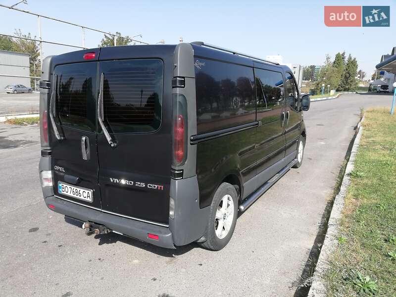 Минивэн Opel Vivaro 2005 в Тернополе