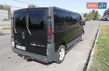 Минивэн Opel Vivaro 2005 в 
