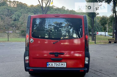 Минивэн Opel Vivaro 2004 в Киеве