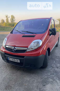 Мінівен Opel Vivaro 2012 в Луцьку