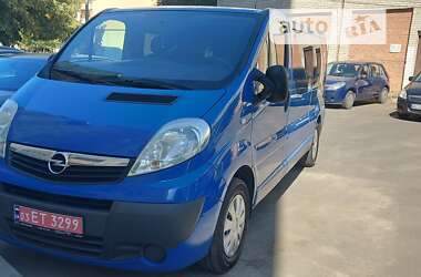 Минивэн Opel Vivaro 2013 в Луцке