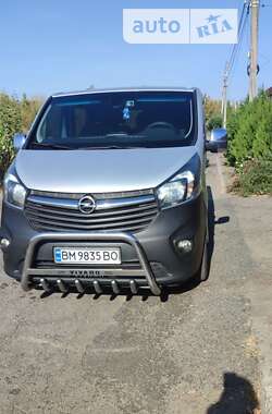 Мінівен Opel Vivaro 2015 в Сумах